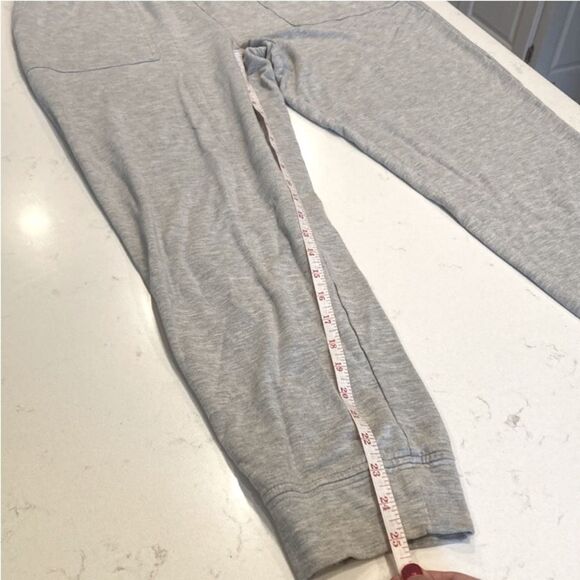 ❤️ Banana republic gray sleeveless cotton jersey cozy core jumpsuit size medium - Picture 6 of 9